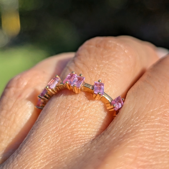 18K Rose Gold Staggered Pink Sapphire Baguette Ring Band - Picture 8 of 8